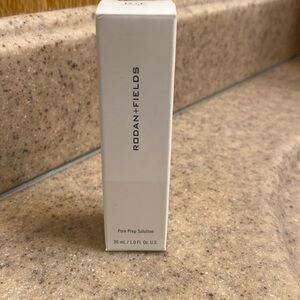 Rodan and Fields Pore Prep solution. Use with Pore Cleansing MD Tool